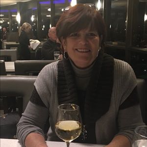 Meet your Posher, Linda